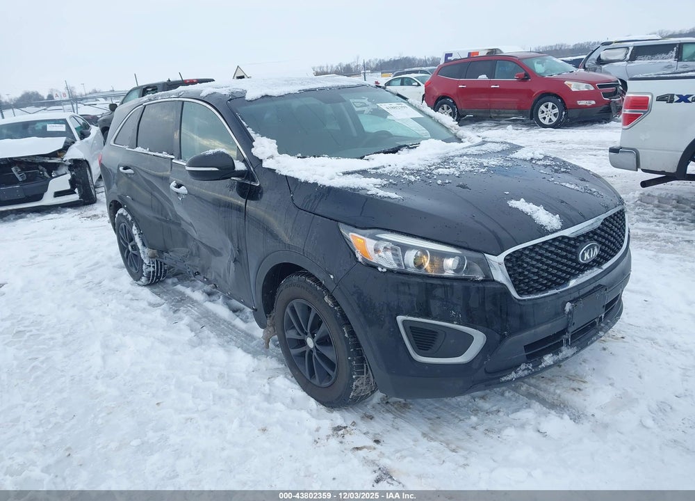2016 KIA SORENTO 2.4L L VIN: 5XYPG4A34GG066856