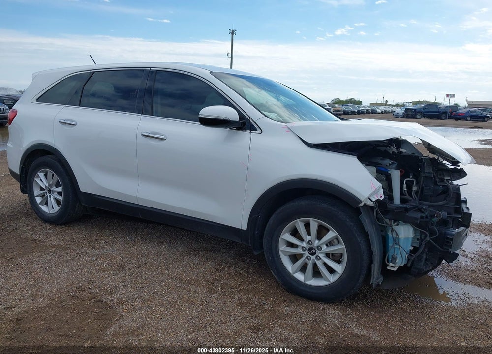 2019 KIA SORENTO 2.4L L VIN: 5XYPG4A34KG599895