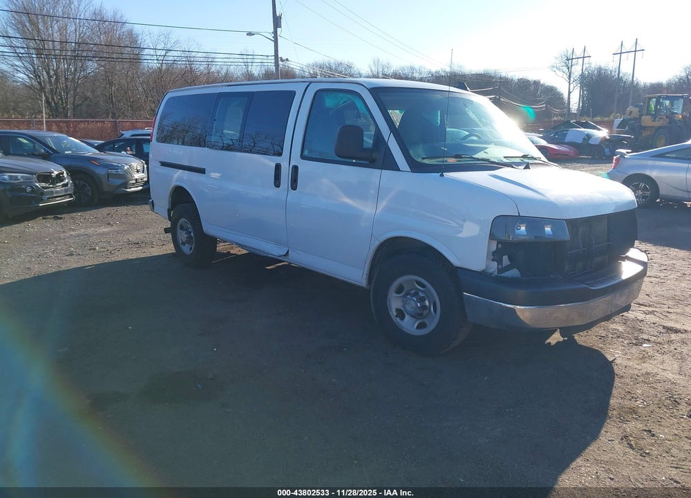 2016 CHEVROLET EXPRESS 3500 LT VIN: 1GAZGMFG5G1219967