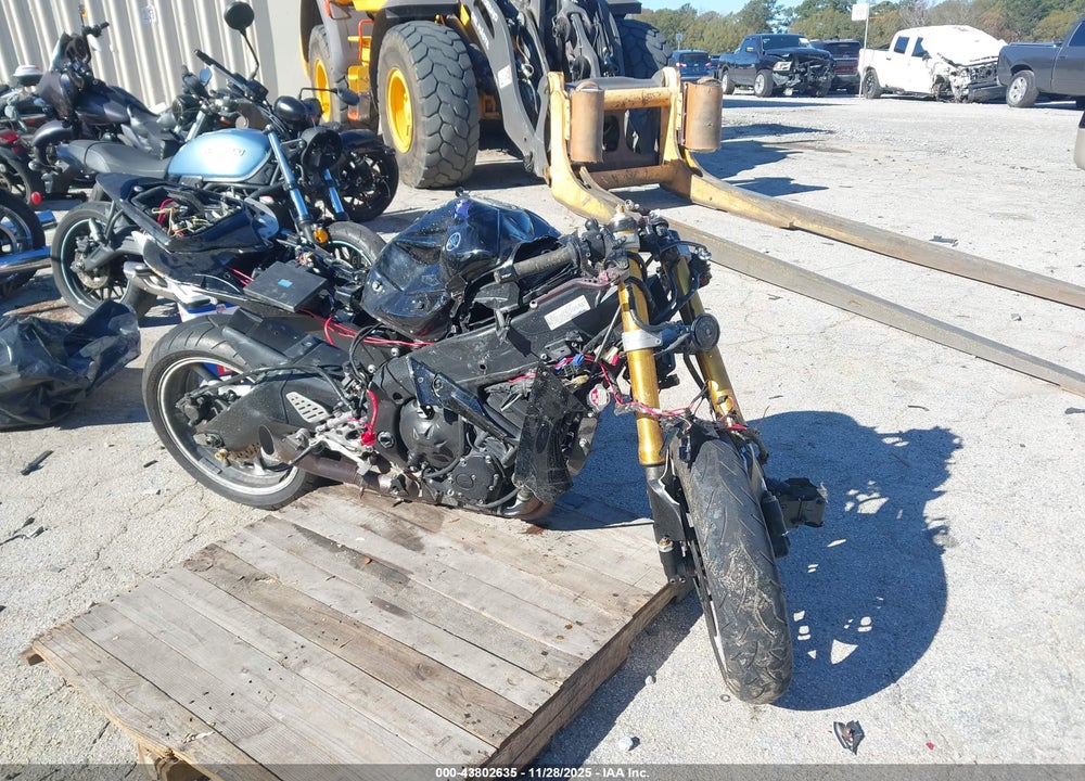 2009 YAMAHA YZFR6 VIN: JYARJ16E79A011187
