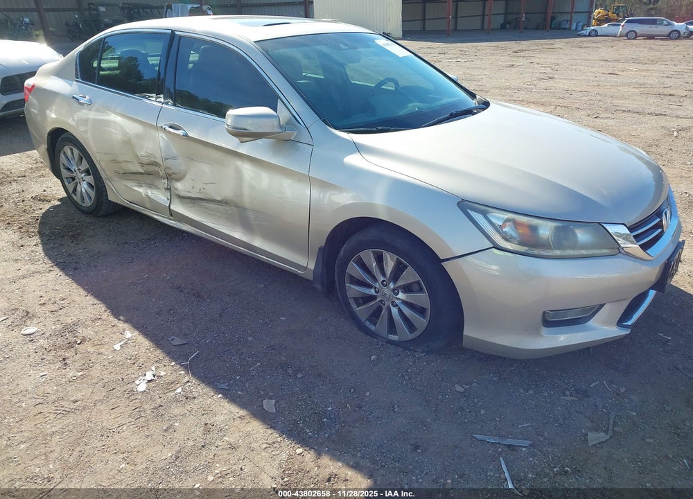 2013 HONDA ACCORD EX-L V-6 VIN: 1HGCR3F88DA016918