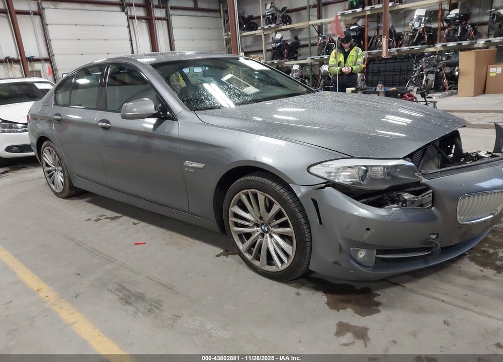 2011 BMW 550I XDRIVE VIN: WBAFU9C54BC785082