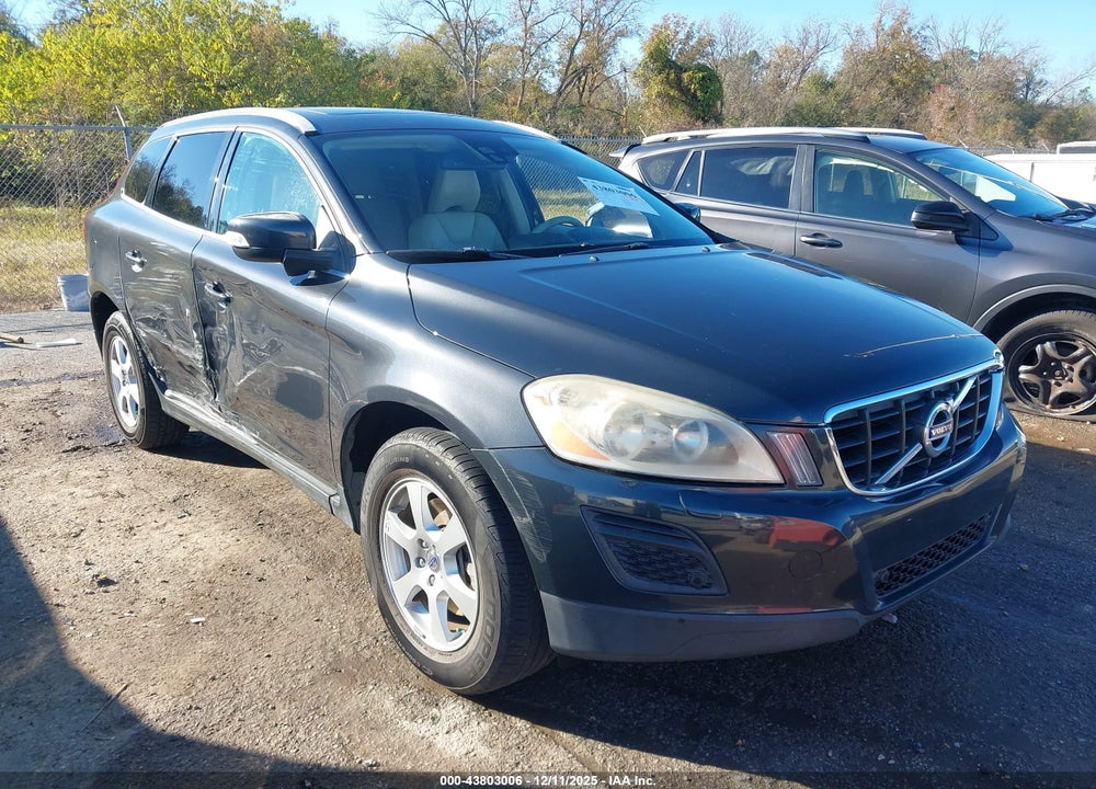 2011 VOLVO XC60 3.2/3.2 R-DESIGN VIN: YV4952DL5B2165572