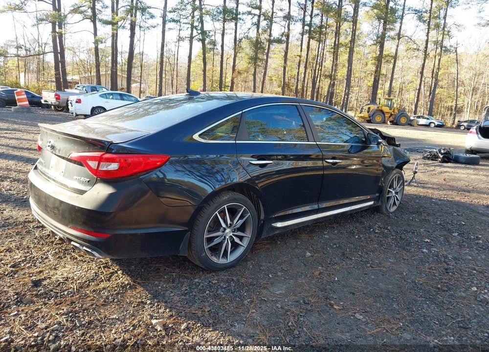 2015 HYUNDAI SONATA SPORT 2.0T VIN: 5NPE34AB4FH048178