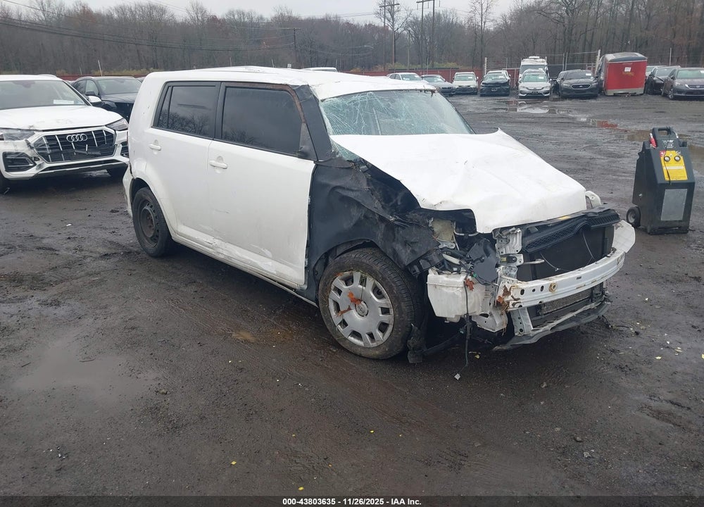 2015 SCION XB VIN: JTLZE4FE3FJ073535