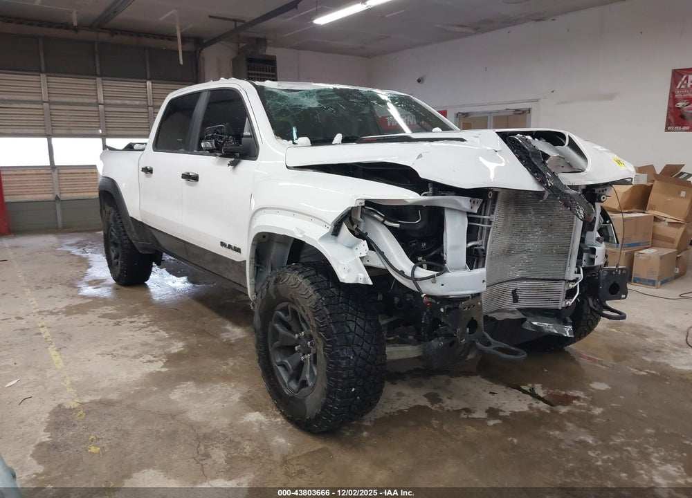 2025 RAM 1500 RHO  4X4 5'7 BOX VIN: 1C6SRFUP9SN727370