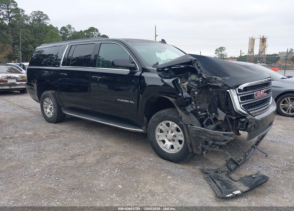 2017 GMC YUKON XL SLT VIN: 1GKS1GKC6HR382536