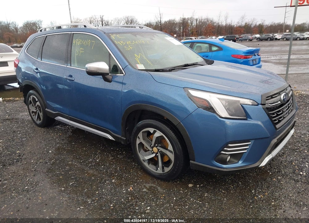 2022 SUBARU FORESTER TOURING VIN: JF2SKARC7NH421553