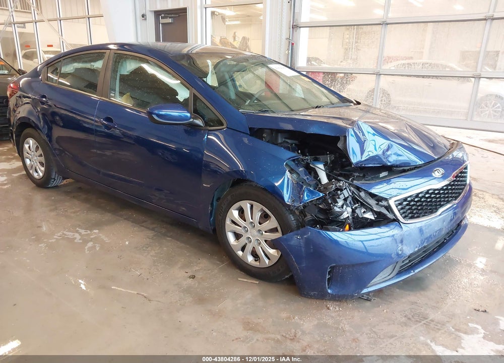 2018 KIA FORTE LX VIN: 3KPFK4A72JE280035