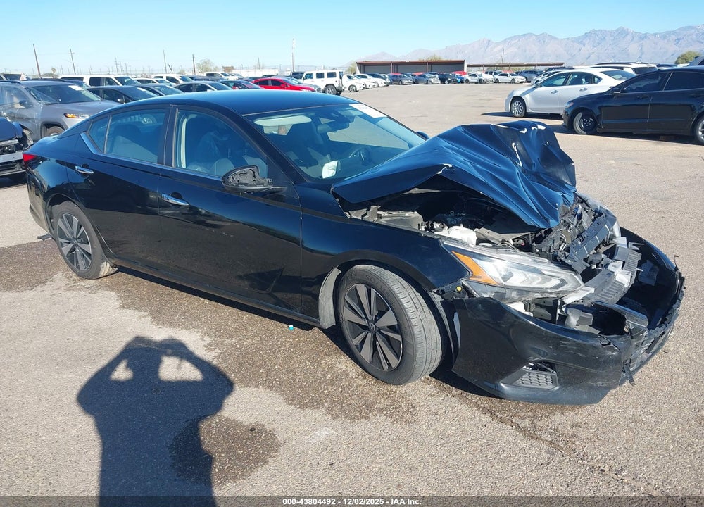 2022 NISSAN ALTIMA SV FWD VIN: 1N4BL4DV1NN359452