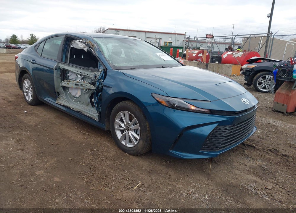 2025 TOYOTA CAMRY LE VIN: 4T1DAACK6SU196891