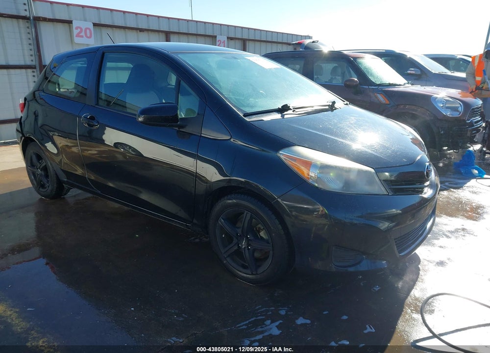 2013 TOYOTA YARIS LE VIN: JTDJTUD3XDD552398