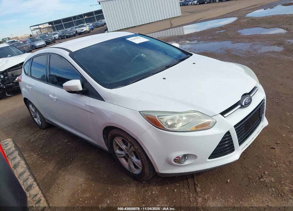 2014 FORD FOCUS SE VIN: 1FADP3K21EL375064