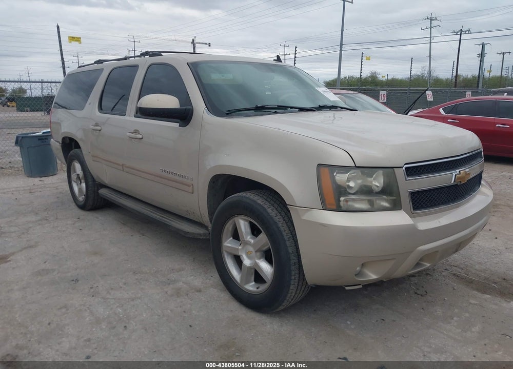 2007 CHEVROLET SUBURBAN 1500 LT VIN: 1GNFC16007J154590