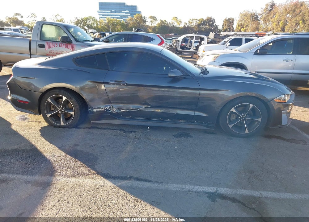 2018 FORD MUSTANG ECOBOOST VIN: 1FA6P8TH1J5176393