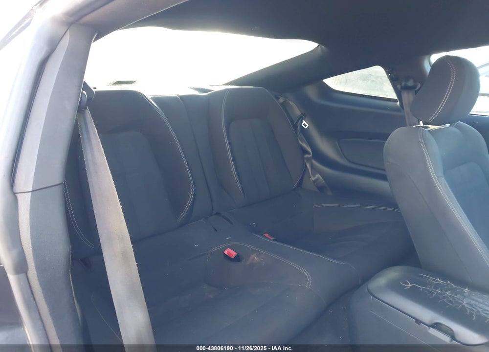 2018 FORD MUSTANG ECOBOOST VIN: 1FA6P8TH1J5176393