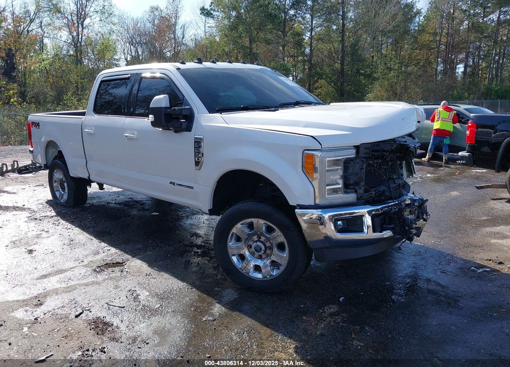 2019 FORD F-250 LARIAT VIN: 1FT7W2BT6KEG71422