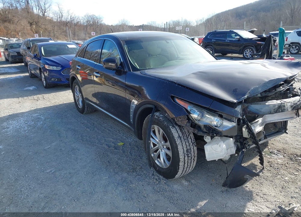 2017 INFINITI QX70 VIN: JN8CS1MW7HM411092