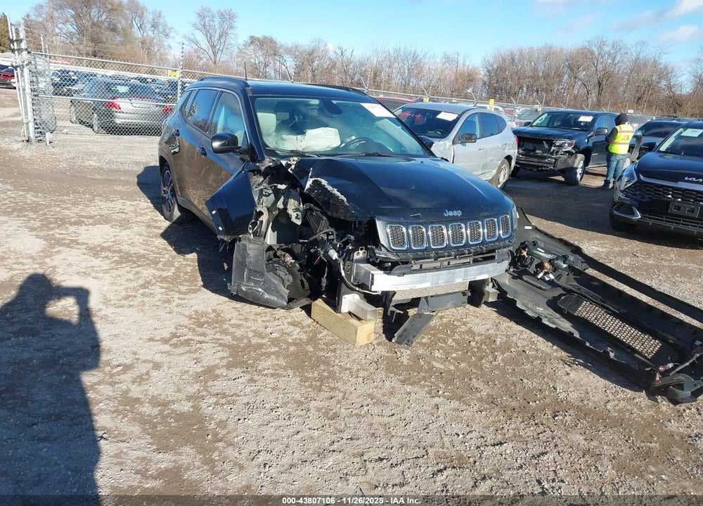 2019 JEEP COMPASS SUN AND WHEEL FWD VIN: 3C4NJCBB5KT843670