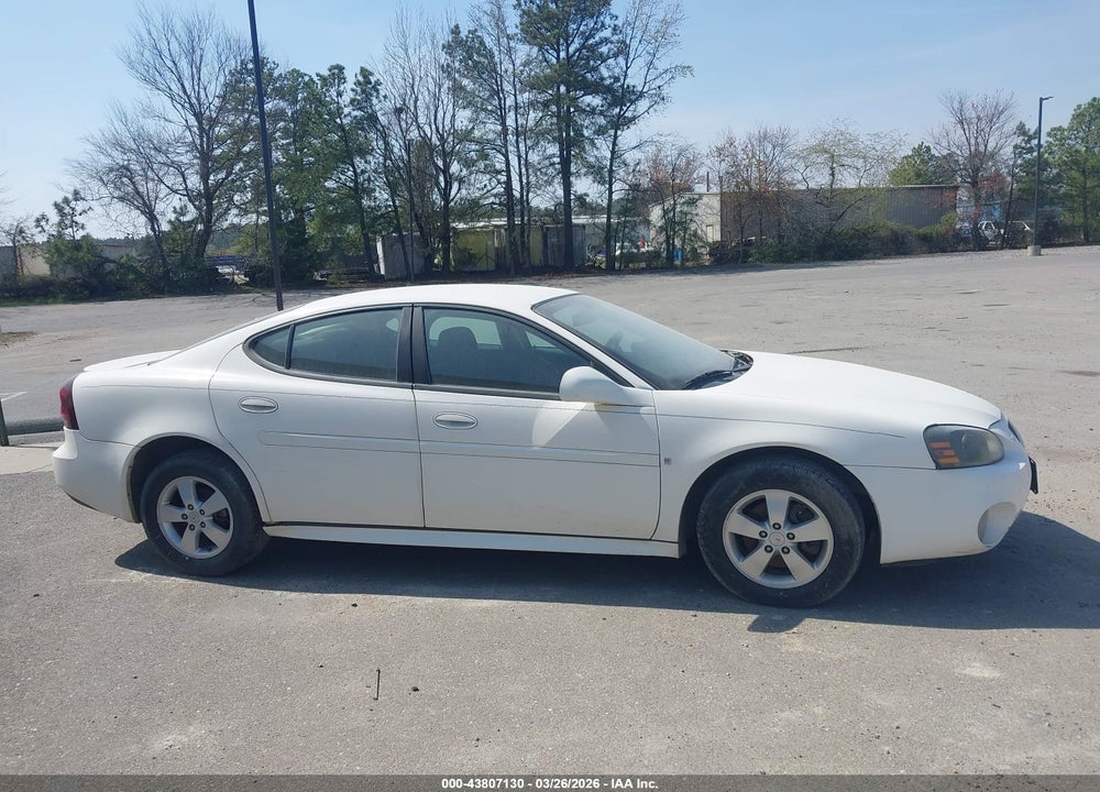 2007 PONTIAC GRAND PRIX VIN: 2G2WP552571208066