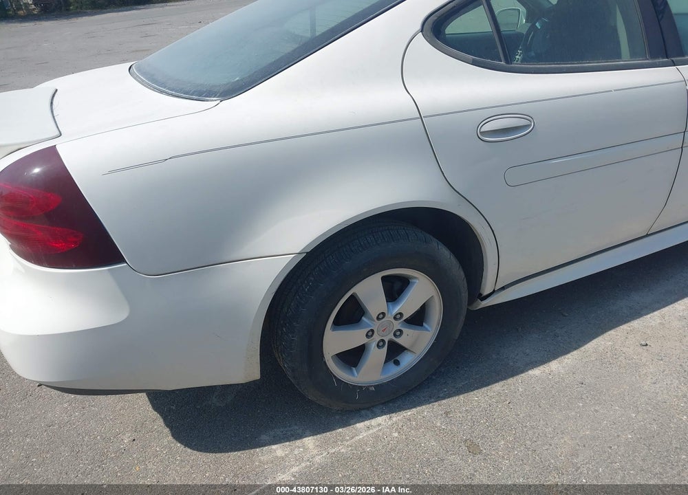 2007 PONTIAC GRAND PRIX VIN: 2G2WP552571208066