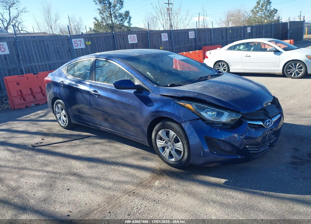 2016 HYUNDAI ELANTRA VIN: 5NPDH4AE6GH763617