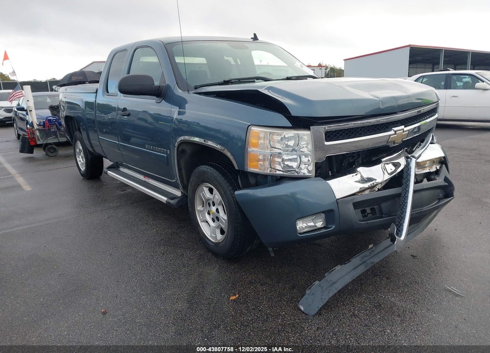 2007 CHEVROLET SILVERADO 1500 LT2 VIN: 2GCEC19J371685270