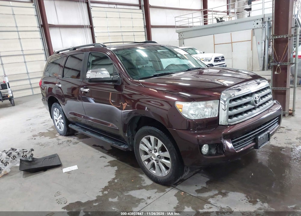 2014 TOYOTA SEQUOIA VIN: 5TDJY5G18ES099812