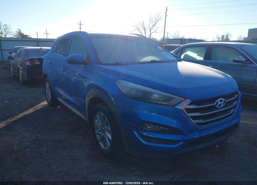 2018 HYUNDAI TUCSON SEL VIN: KM8J33A42JU692508