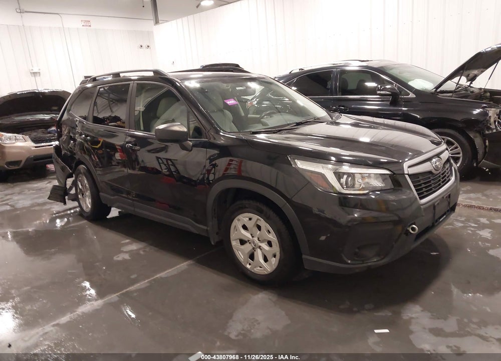 2019 SUBARU FORESTER VIN: JF2SKACC1KH433900