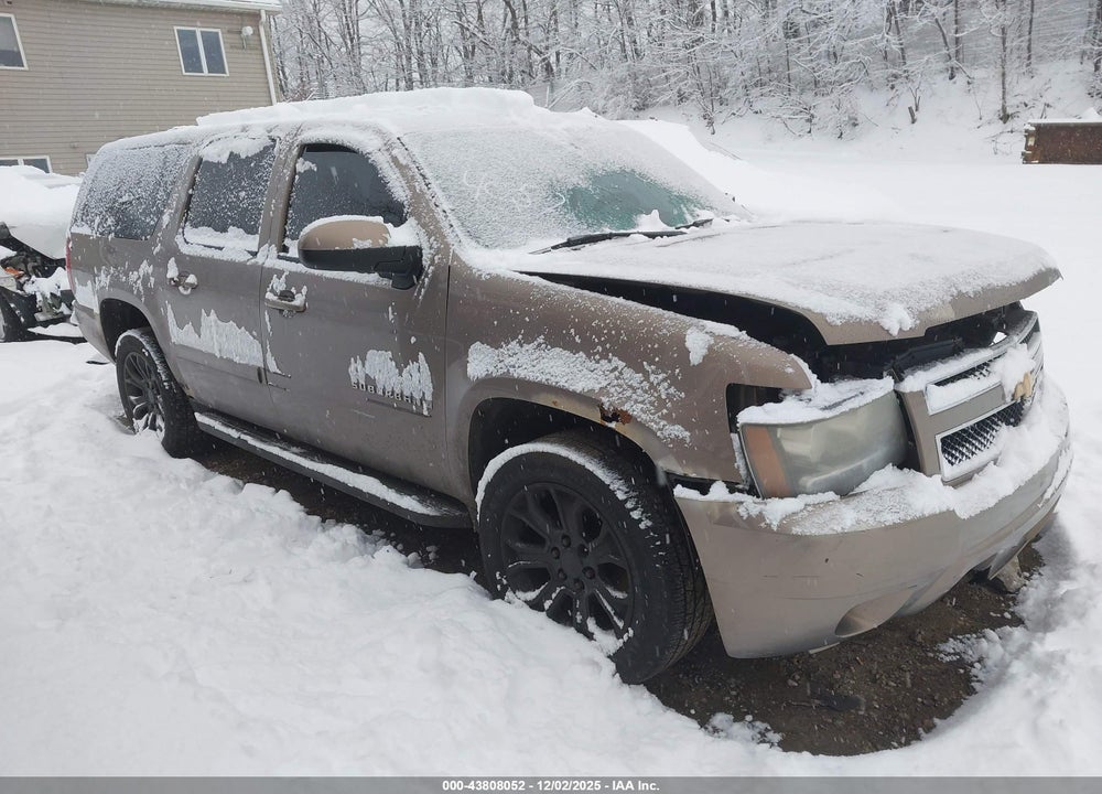 2007 CHEVROLET SUBURBAN 1500 LT VIN: 1GNFK16357R384057