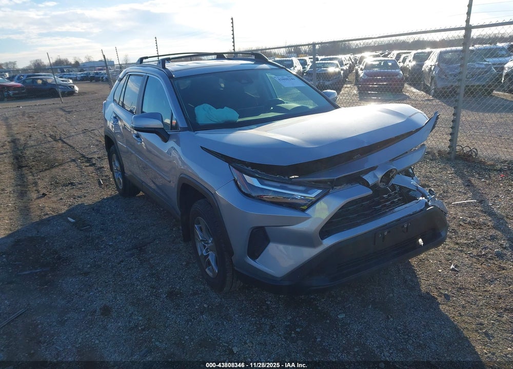 2024 TOYOTA RAV4 XLE VIN: 2T3P1RFV9RW448409