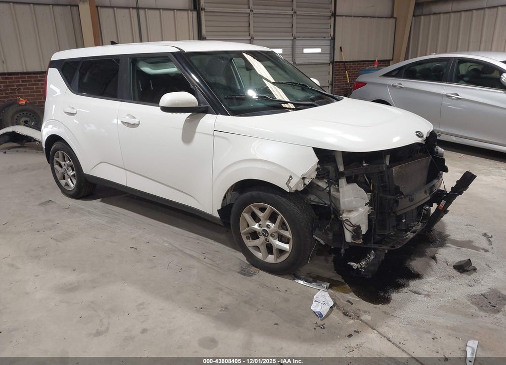 2021 KIA SOUL S VIN: KNDJ23AU4M7789171