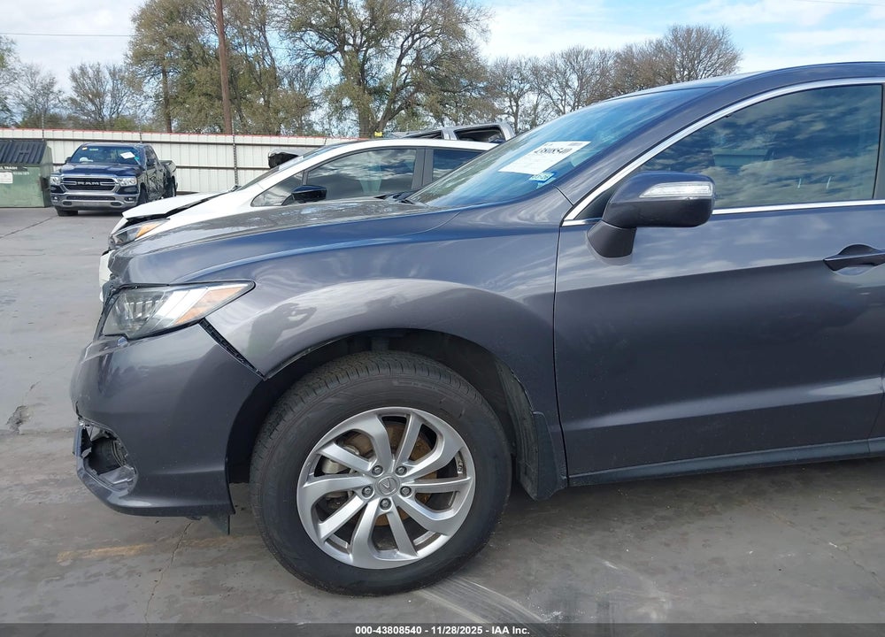 2018 ACURA RDX TECHNOLOGY   WATCH PLUS PACKAGES/TECHNOLOGY PACKAGE VIN: 5J8TB4H59JL028332