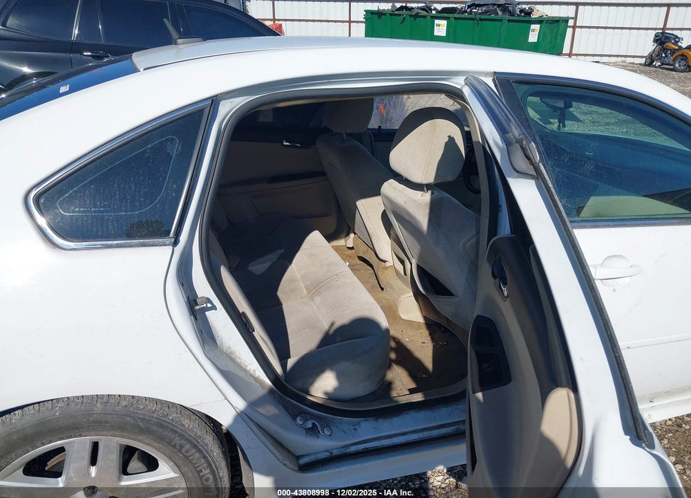2011 CHEVROLET IMPALA LT VIN: 2G1WG5EK1B1274112