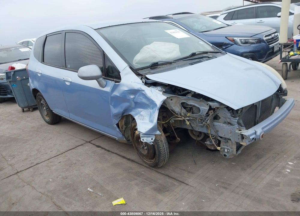 2008 HONDA FIT VIN: JHMGD37478S053760