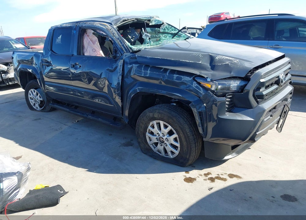 2025 TOYOTA TACOMA SR VIN: 3TYKD5HNXST038611