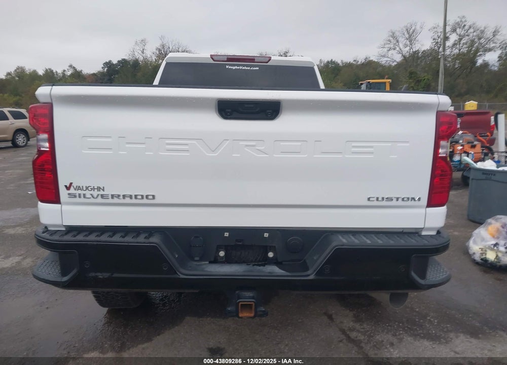 2025 CHEVROLET SILVERADO 2500HD 4WD  STANDARD BED CUSTOM VIN: 2GC4KMEY2S1175357