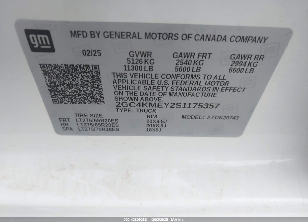 2025 CHEVROLET SILVERADO 2500HD 4WD  STANDARD BED CUSTOM VIN: 2GC4KMEY2S1175357