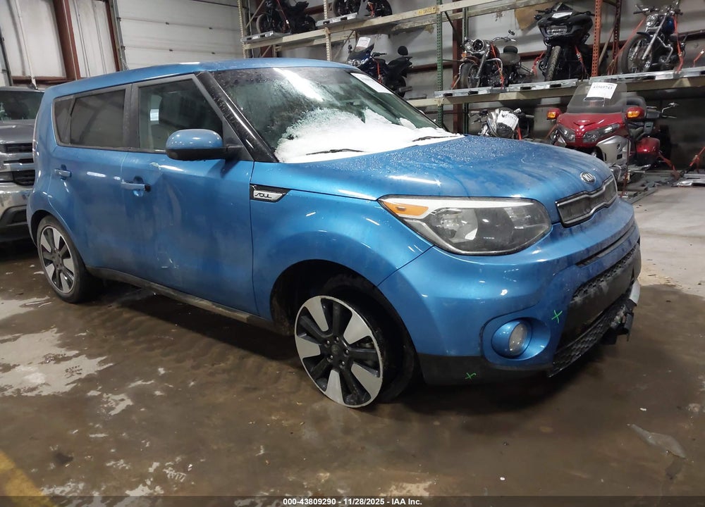 2018 KIA SOUL + VIN: KNDJP3A56J7592038