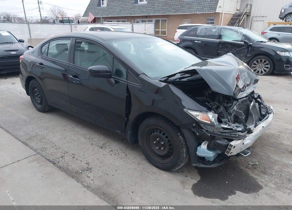 2015 HONDA CIVIC LX VIN: 19XFB2F52FE083076