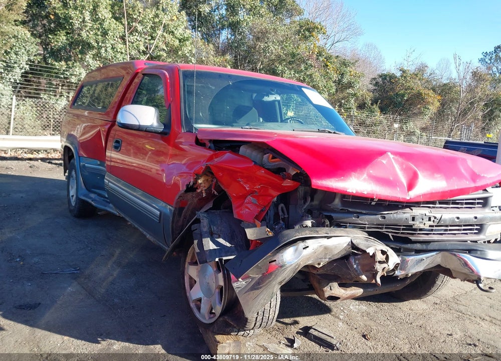 2000 CHEVROLET SILVERADO 1500 LS VIN: 1GCEK14T2YE133786