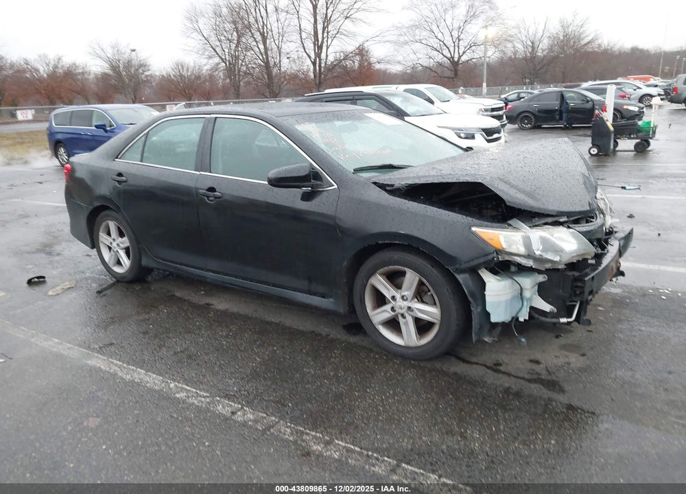 2012 TOYOTA CAMRY SE VIN: 4T1BF1FK7CU060906