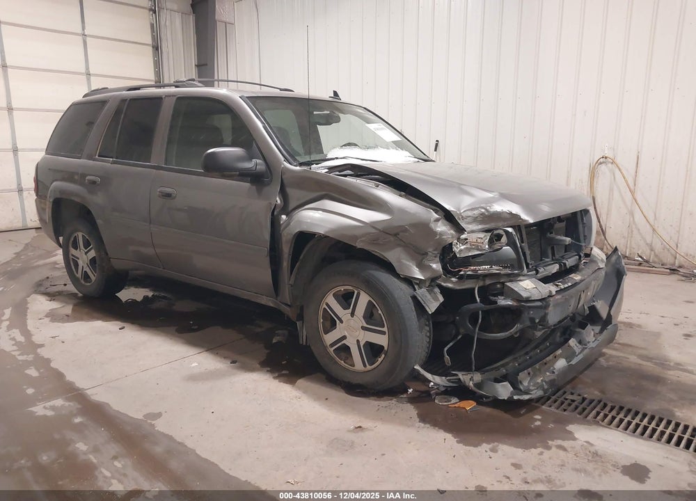 2007 CHEVROLET TRAILBLAZER LT VIN: 1GNDT13S372208892