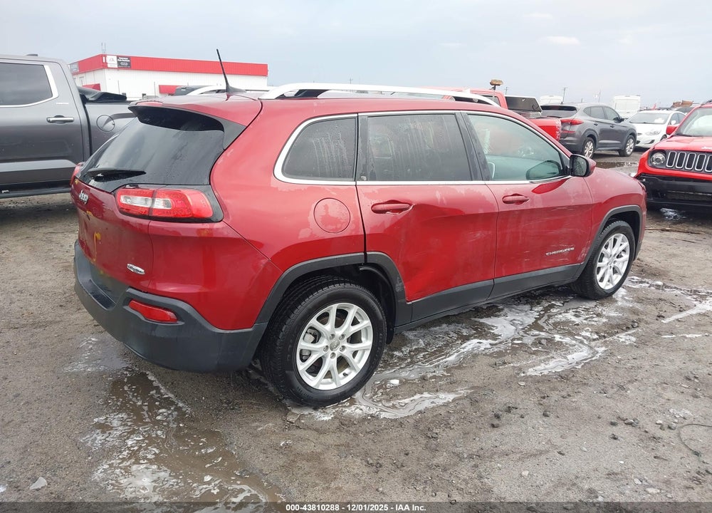 2017 JEEP CHEROKEE LATITUDE FWD VIN: 1C4PJLCB5HW640627