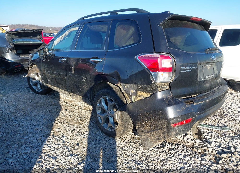 2018 SUBARU FORESTER 2.5I TOURING VIN: JF2SJAWC9JH565591