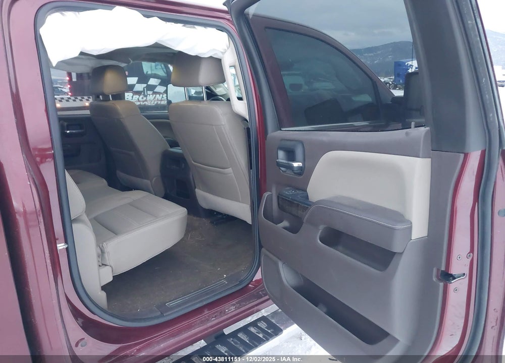 2016 GMC SIERRA 2500HD DENALI VIN: 1GT12UEG9GF300364
