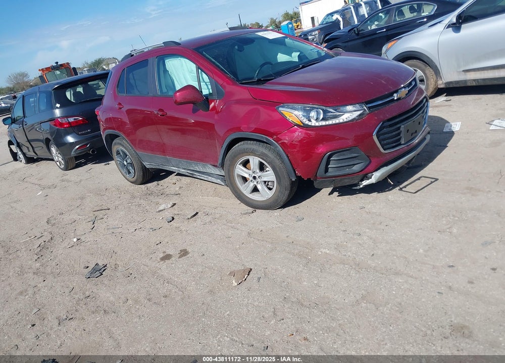 2022 CHEVROLET TRAX FWD LT VIN: KL7CJLSM9NB561995
