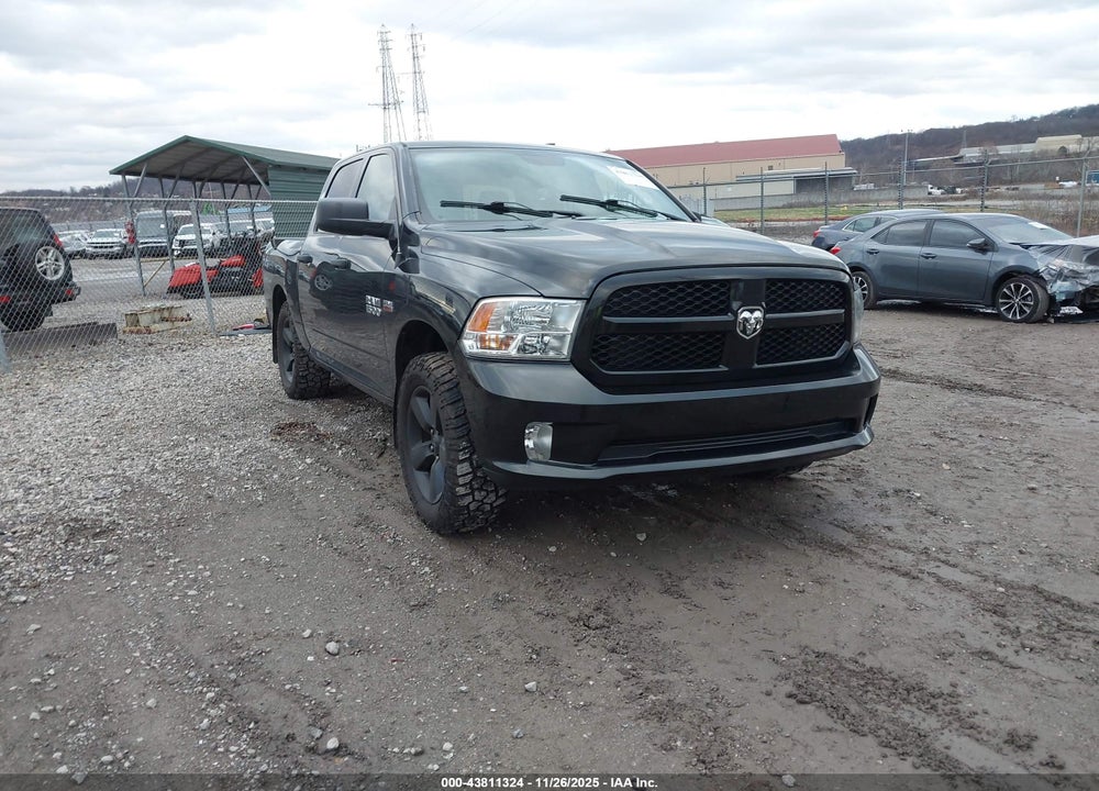 2018 RAM 1500 EXPRESS  4X4 5'7 BOX VIN: 1C6RR7KTXJS148411