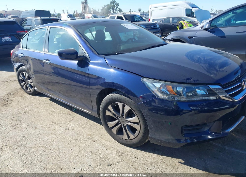 2015 HONDA ACCORD LX VIN: 1HGCR2F38FA104031
